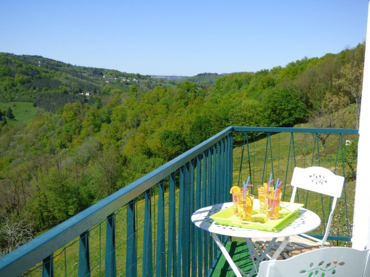 Villa Maison Blanche Tulle 1 A 4 Personnes Bagian luar foto