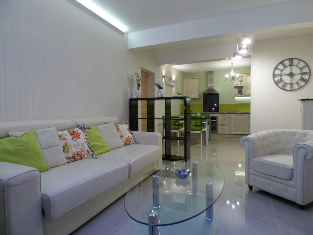 Villa Maison Blanche Tulle 1 A 4 Personnes Bagian luar foto