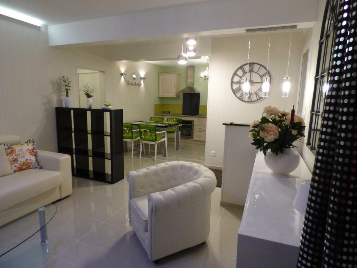 Villa Maison Blanche Tulle 1 A 4 Personnes Bagian luar foto