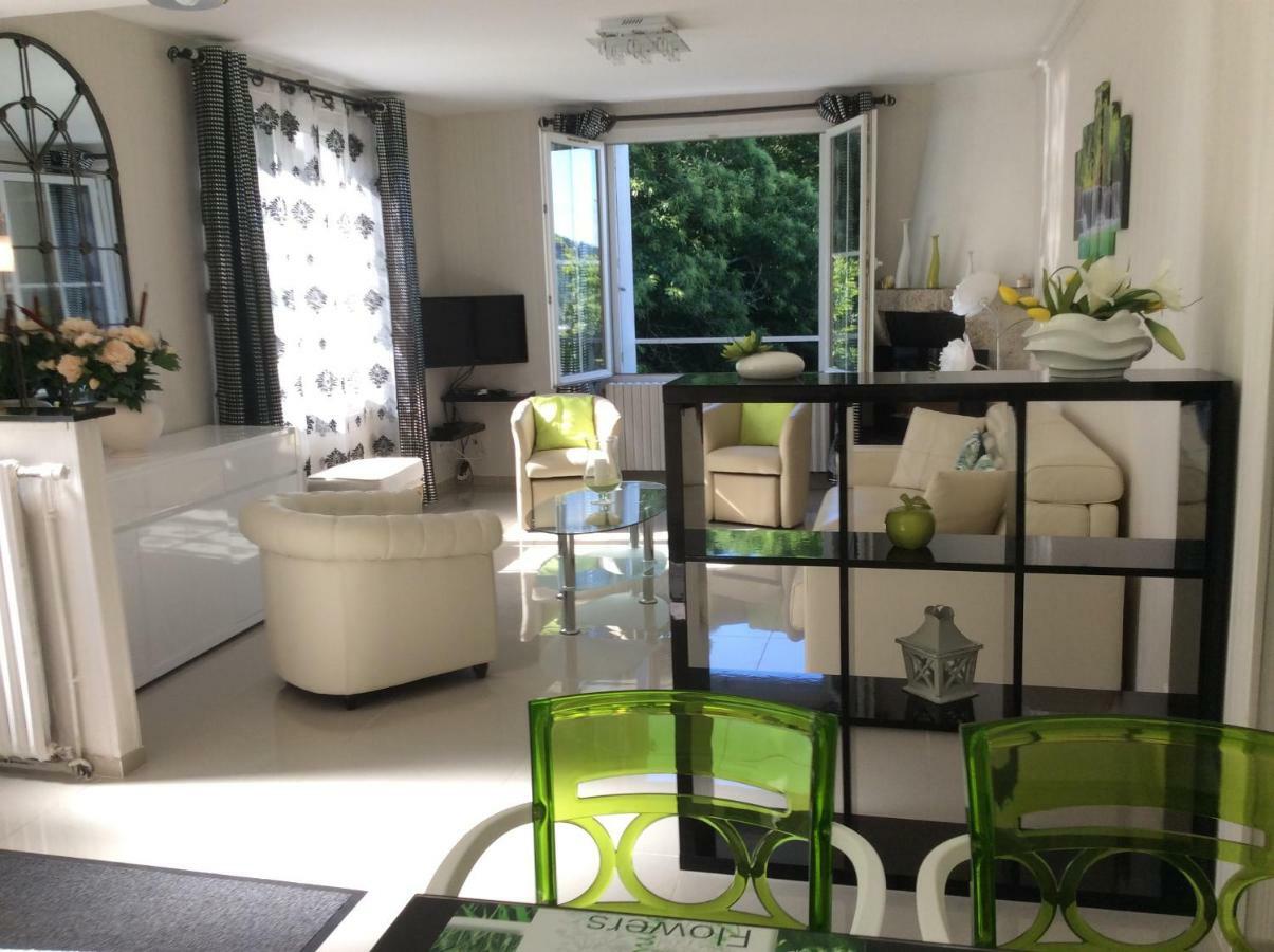 Villa Maison Blanche Tulle 1 A 4 Personnes Bagian luar foto